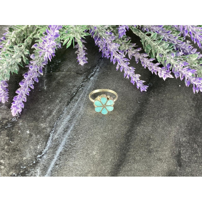 Sky Jewelry Серебряное кольцо с со вставками Нефрита 925 проба