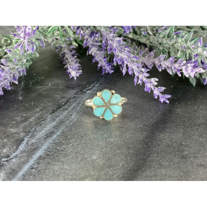 Sky Jewelry Серебряное кольцо с со вставками Нефрита 925 проба