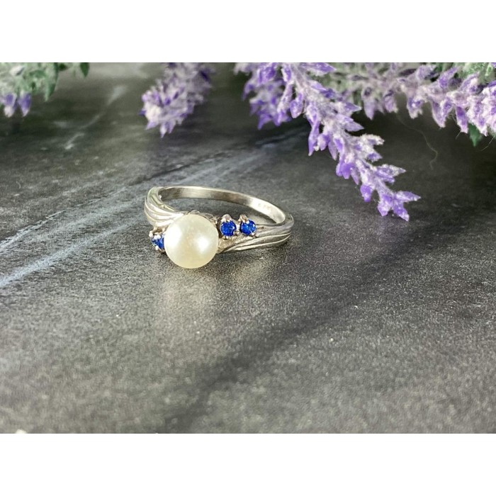 Sky Jewelry Серебряное кольцо с Жемчугом и Синей Шпинелью