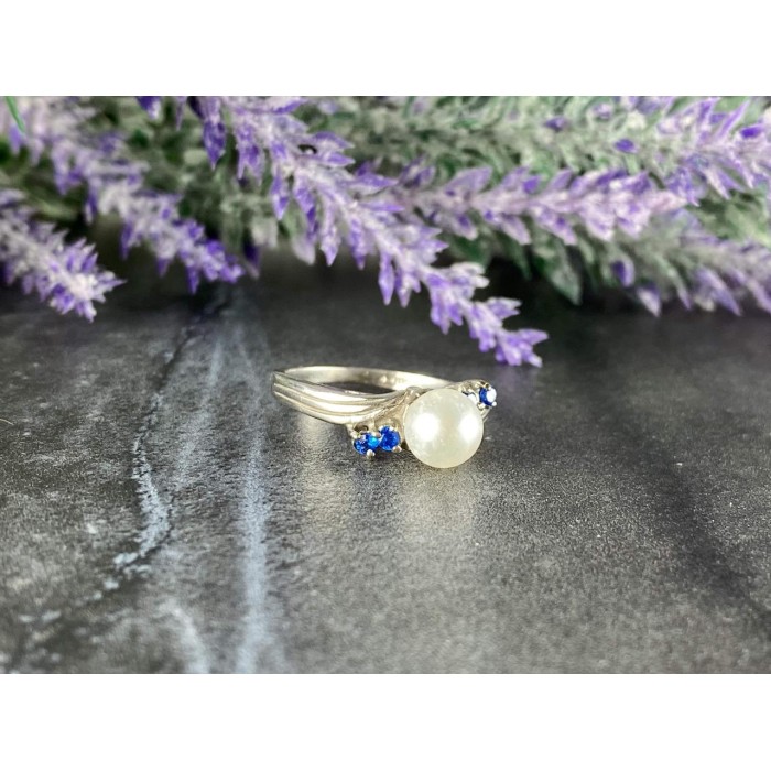 Sky Jewelry Серебряное кольцо с Жемчугом и Синей Шпинелью