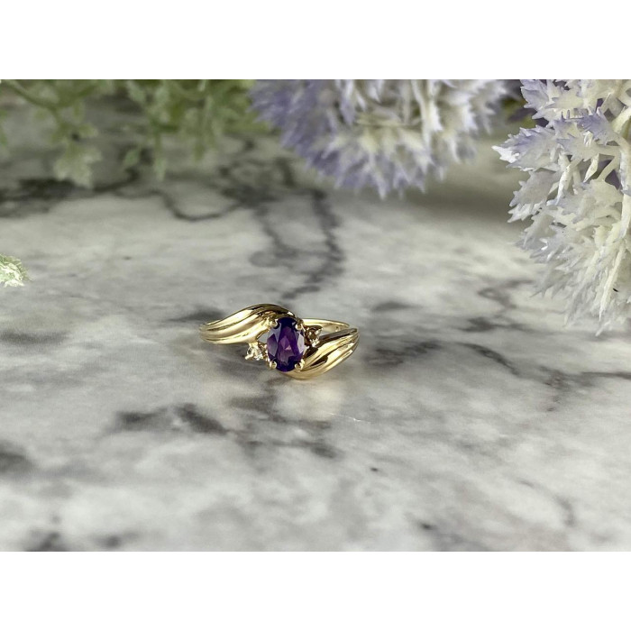Sky Jewelry Золотое кольцо 10К (417 проба) с Аметистом и Бриллиантами