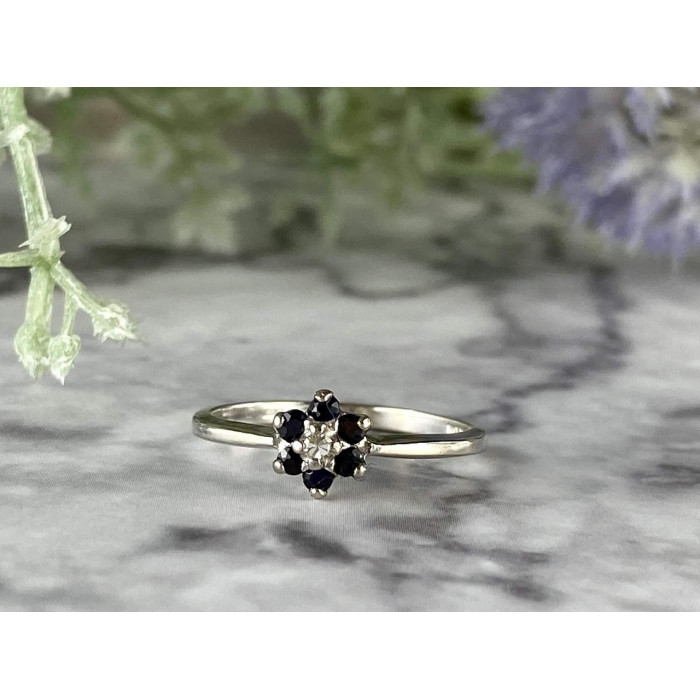 Sky Jewelry Золотое кольцо с Сапфирами и Бриллиантом   10К (417 проба)  *Сапфировые Цветы*