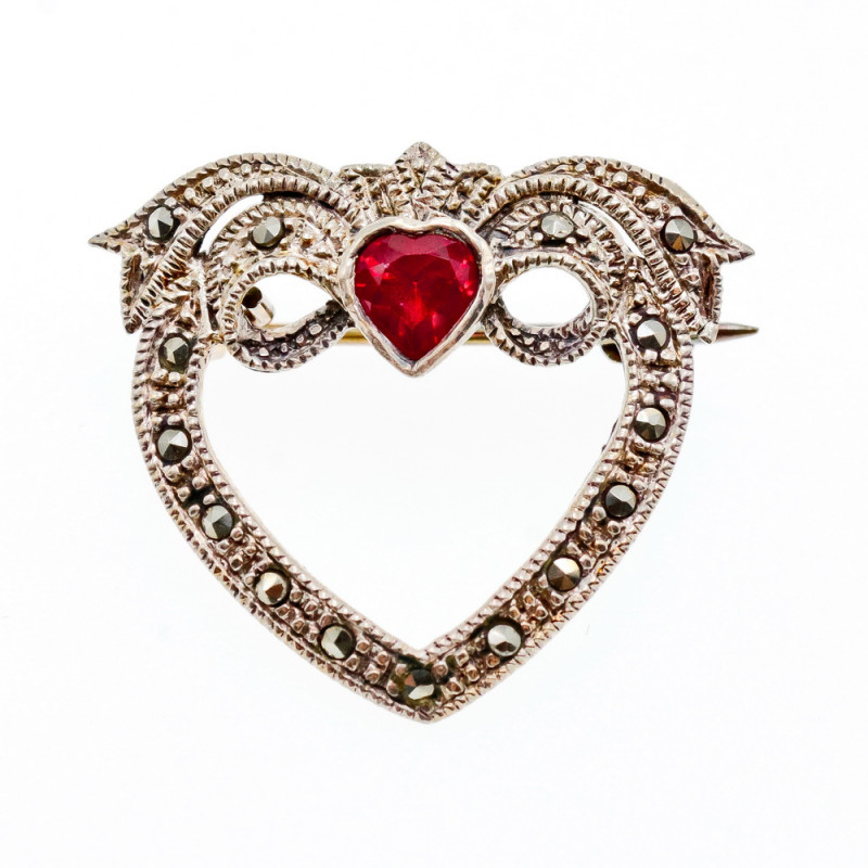 Sky Jewelry Серебряная Брошь с красной Шпинелью и камнями Морион  925 проба