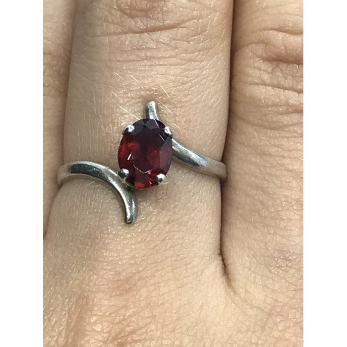 Sky Jewelry Sterling Silver кольцо с гранатом