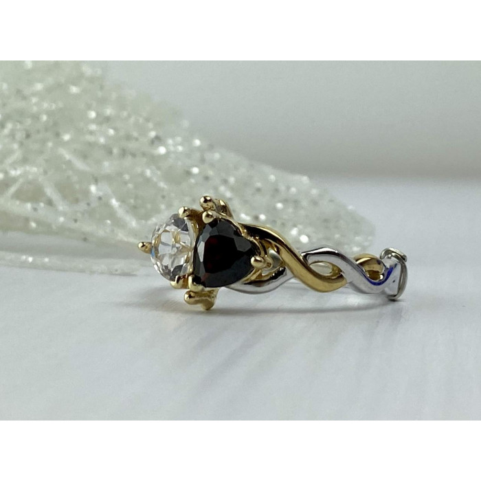 Sky Jewelry Серебряное кольцо 925 проба с камнем Альмандин и Шпинель *Сердца*