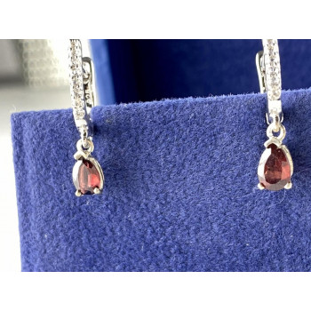 Sky Jewelry Серебряные Серьги с камнями  Гранат и Кварц