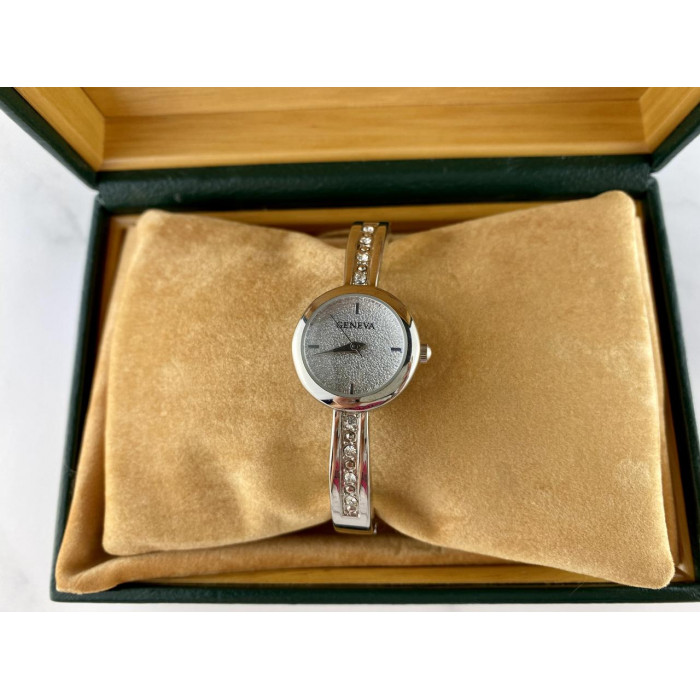 Sky Jewelry Женские часы Geneva c Фианитами