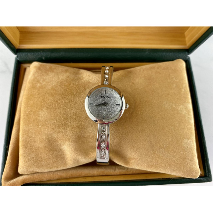 Sky Jewelry Женские часы Geneva c Фианитами