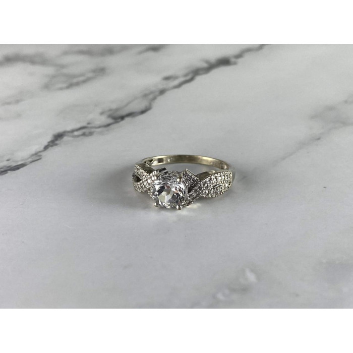 Sky Jewelry Серебряное кольцо с бесцветной Шпинелью