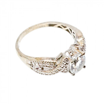 Sky Jewelry Серебряное кольцо с бесцветной Шпинелью