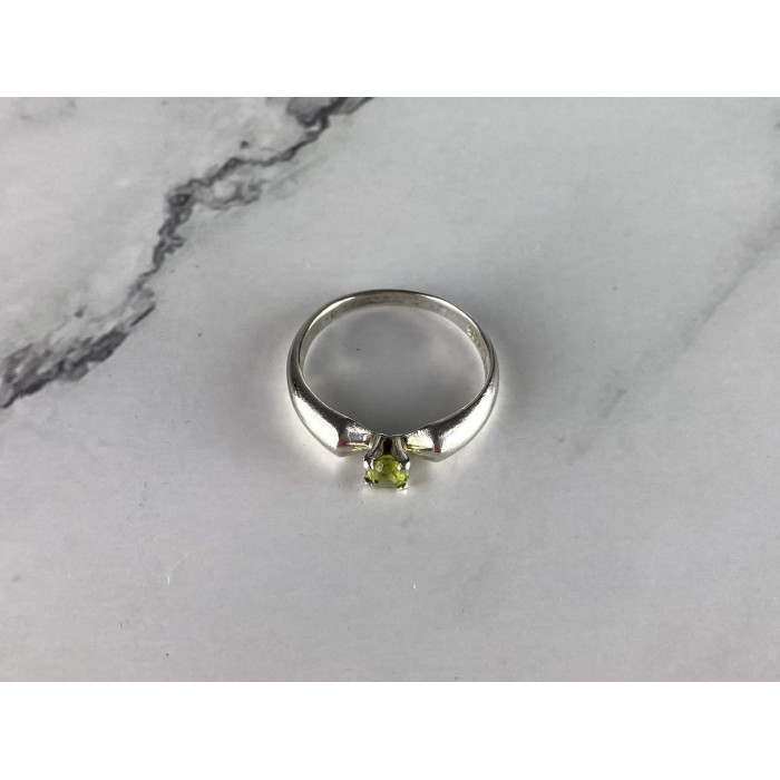 Sky Jewelry Серебряное кольцо с камнем Тсаворит (Цаворит)