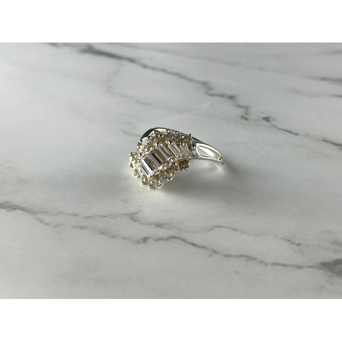 Sky Jewelry Серебряное Кольцо 925 пробы с Фианитами *Нежность*