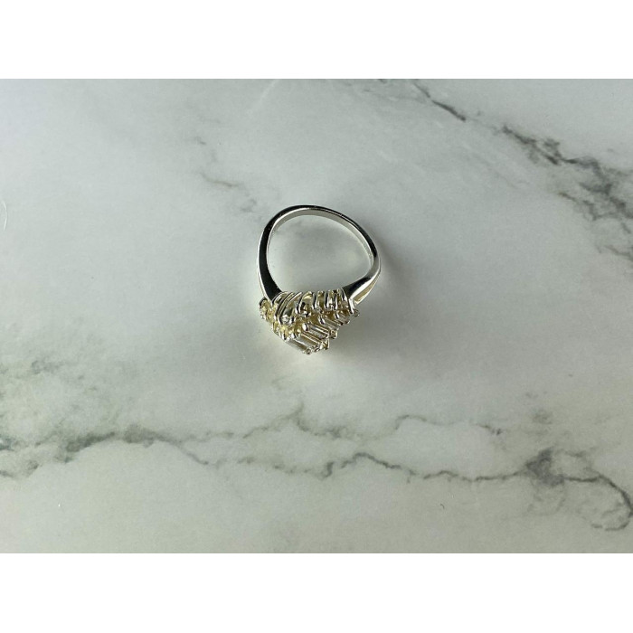 Sky Jewelry Серебряное Кольцо 925 пробы с Фианитами *Нежность*