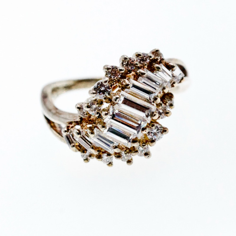 Sky Jewelry Серебряное Кольцо 925 пробы с Фианитами *Нежность*