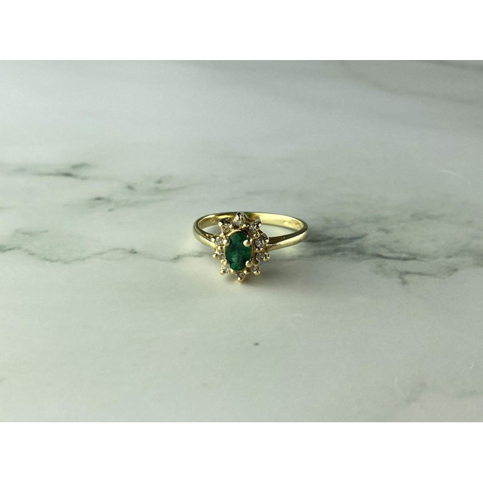 Sky Jewelry Золотое кольцо  с Изумрудом и белыми Сапфирами