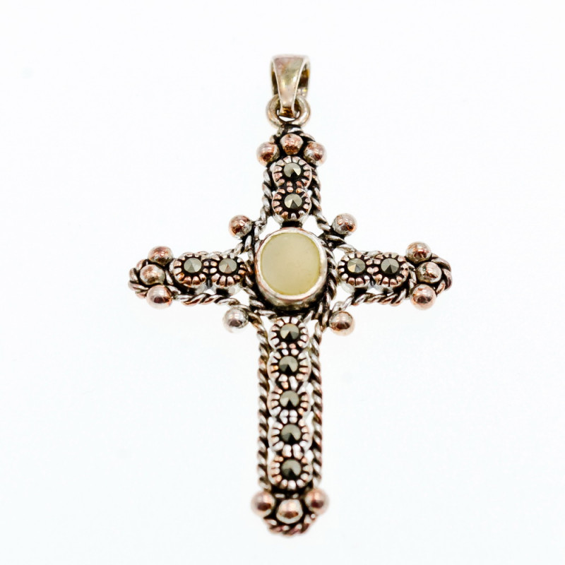 Sky Jewelry Серебряный Крестик с Перламутром и камнями Морион