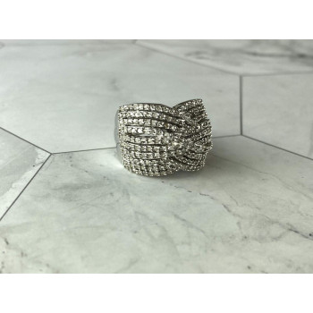 Sky Jewelry Серебряное Кольцо 925 пробы с камнями белый Сапфир