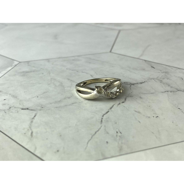 Sky Jewelry Серебряное кольцо с камнями белый Топаз