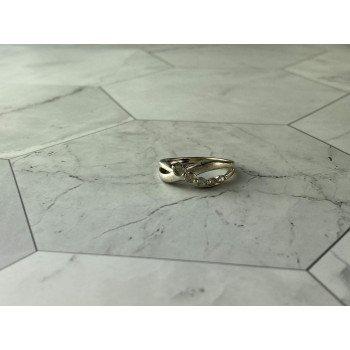 Sky Jewelry Серебряное кольцо с камнями белый Топаз