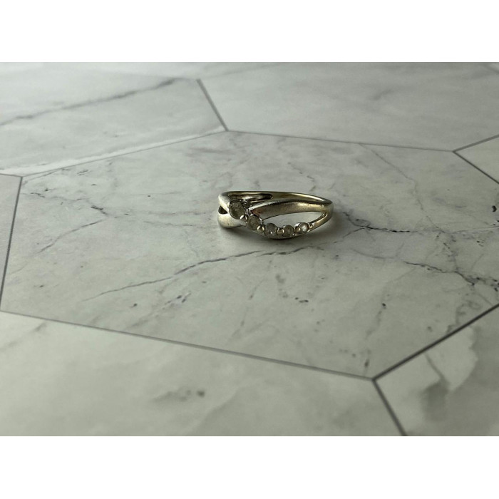 Sky Jewelry Серебряное кольцо с камнями белый Топаз