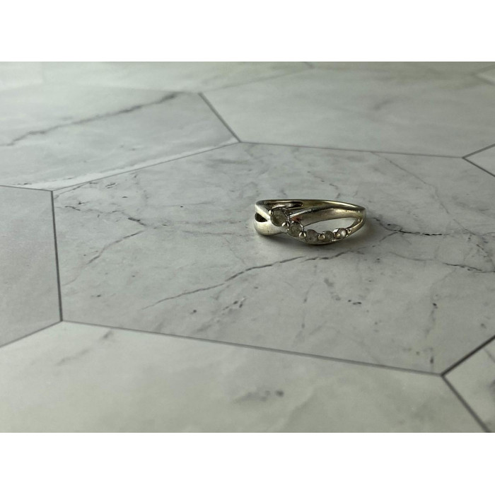 Sky Jewelry Серебряное кольцо с камнями белый Топаз