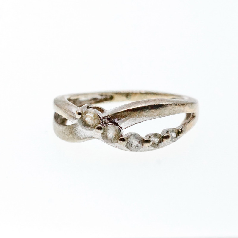 Sky Jewelry Серебряное кольцо с камнями белый Топаз