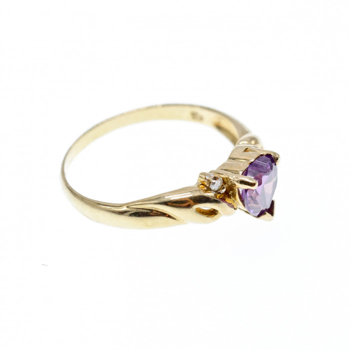 Sky Jewelry Золотое кольцо 10К (417 проба) с Аметистом и Бриллиантами  * Сердце Аметиста *