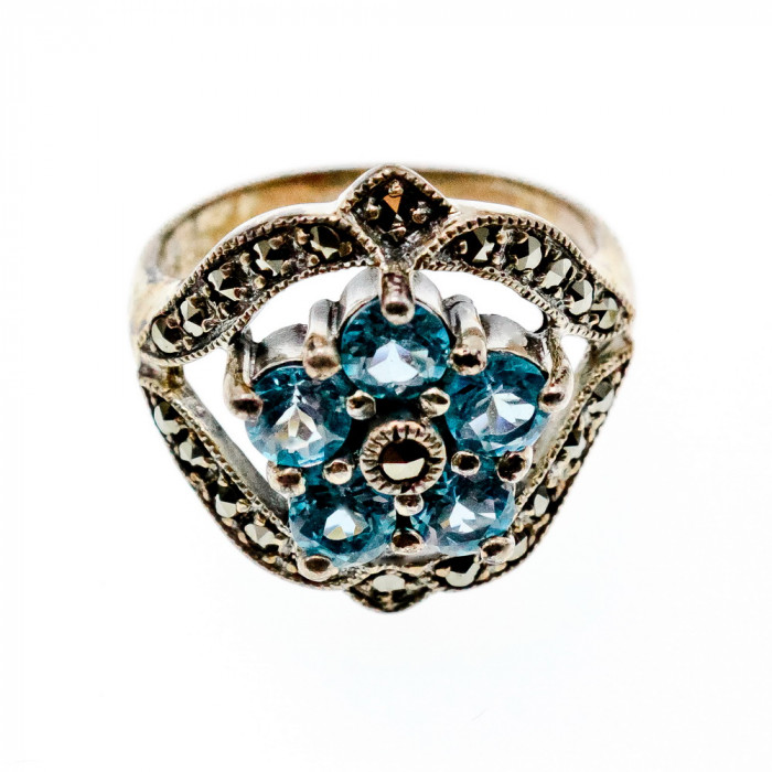 Sky Jewelry Серебряное кольцо 925 проба с голубым Топазом и камнями Морион