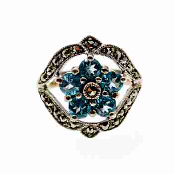 Sky Jewelry Серебряное кольцо 925 проба с голубым Топазом и камнями Морион