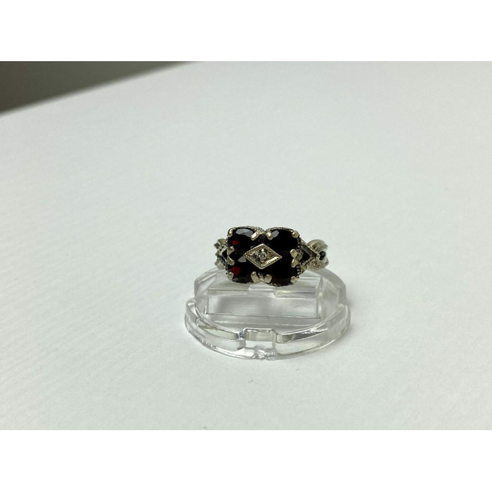 Sky Jewelry Серебряное кольцо 925 проба с Альмандином и Фианитом