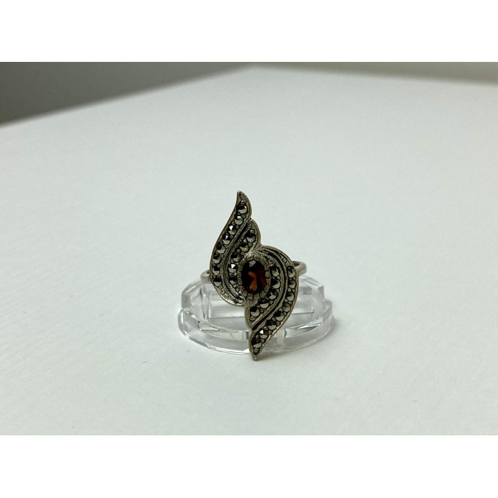 Sky Jewelry Винтажное Серебряное Кольцо с Гранатом