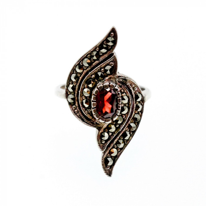 Sky Jewelry Винтажное Серебряное Кольцо с Гранатом