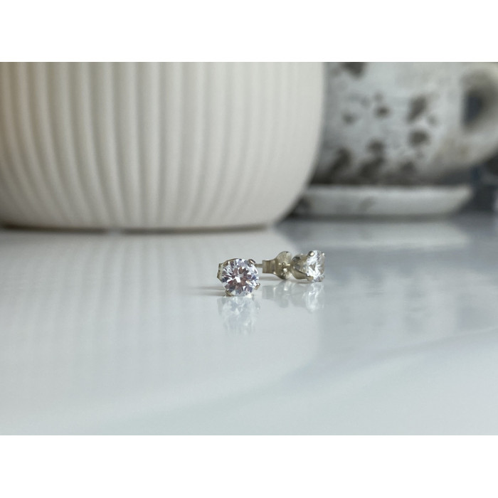 Sky Jewelry Серебряные серьги-гвоздики с фианитами Нежность