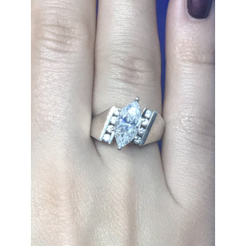 Sky Jewelry Серебряное кольцо с фианитом