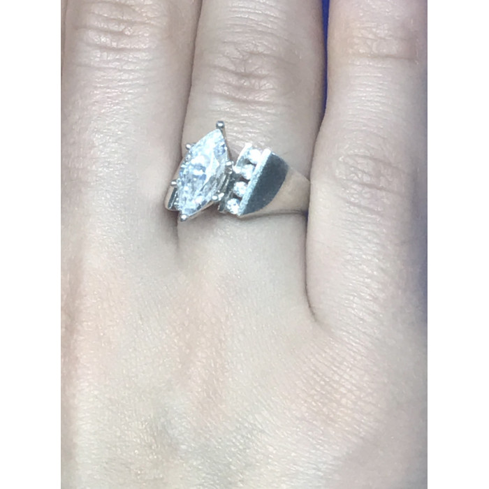 Sky Jewelry Серебряное кольцо с фианитом