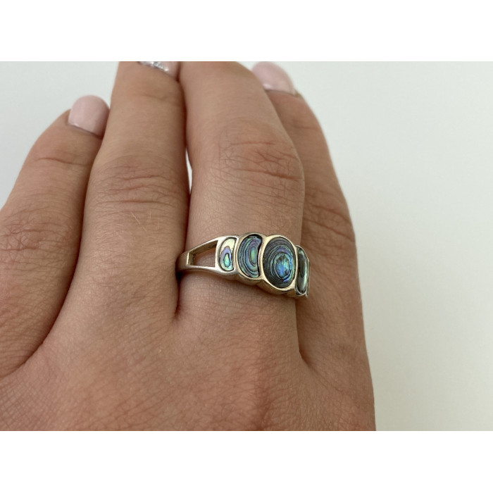 Sky Jewelry Серебряное кольцо с камнем галиотис  Ракушка