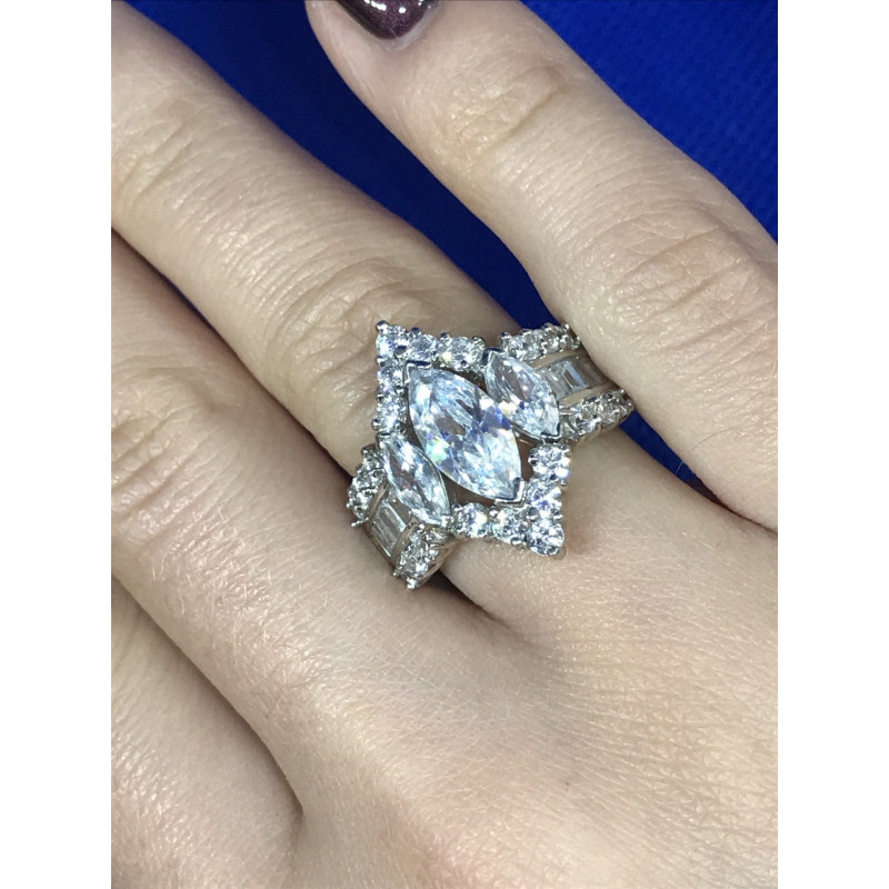 Sky Jewelry Серебряное кольцо с фианитами