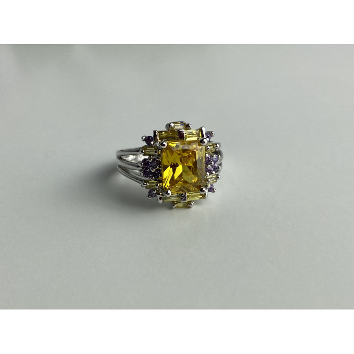 Sky Jewelry Серебряное кольцо 925 проба с желтыми и сиреневыми фианитами