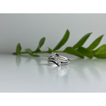 Sky Jewelry Серебряное кольцо с камнями белый топаз  Очарование