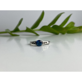 Sky Jewelry Серебряное кольцо со шпинелью