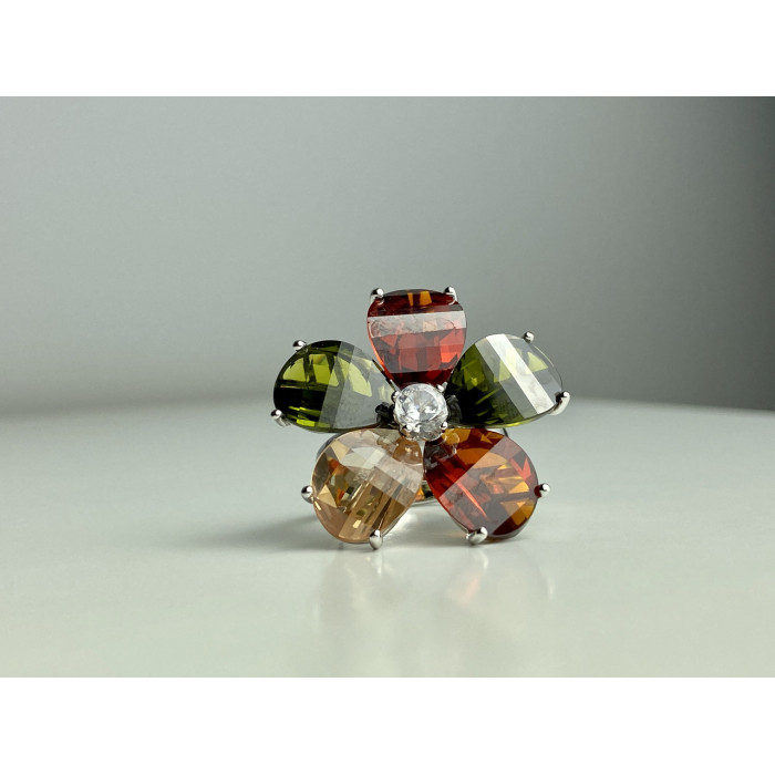 Sky Jewelry Серебряное кольцо с камнями Гошенит (берилл) и разноцветной Шпинелью