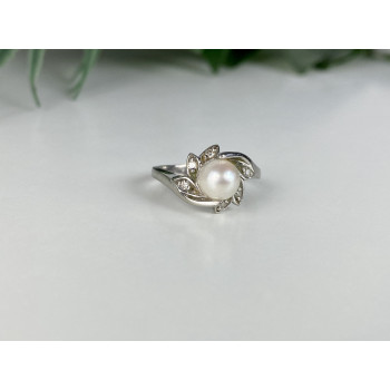 Sky Jewelry Золотое кольцо с жемчугом и бриллиантами   Жемчужная Страсть