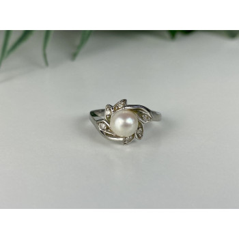 Sky Jewelry Золотое кольцо с жемчугом и бриллиантами   Жемчужная Страсть