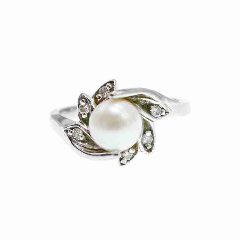 Sky Jewelry Золотое кольцо с жемчугом и бриллиантами   Жемчужная Страсть