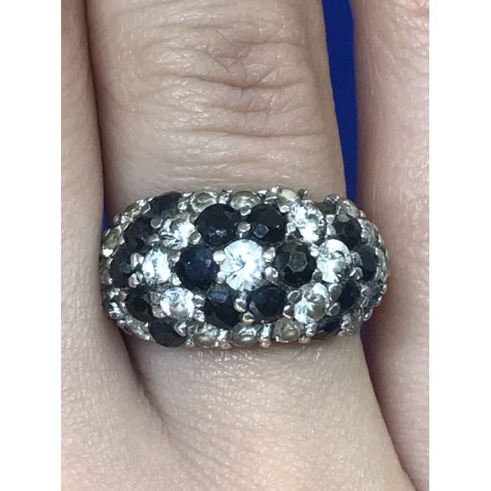Sky Jewelry Серебряное кольцо с камнем Черная шпинель и фианитами