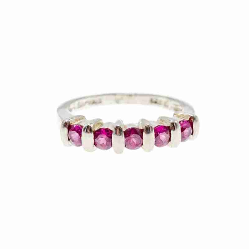 Sky Jewelry Серебряное кольцо с камнями морганит  Нежность