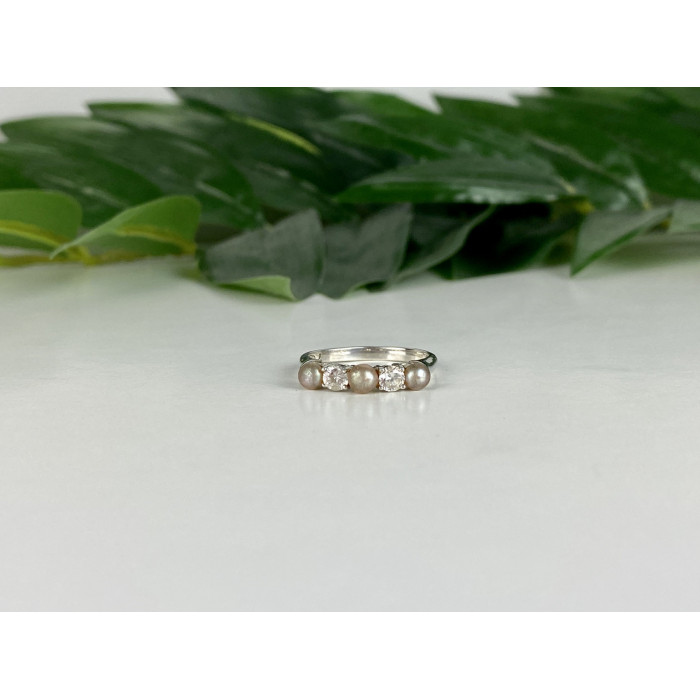 Sky Jewelry Серебряное кольцо с Жемчугом и Фианитами