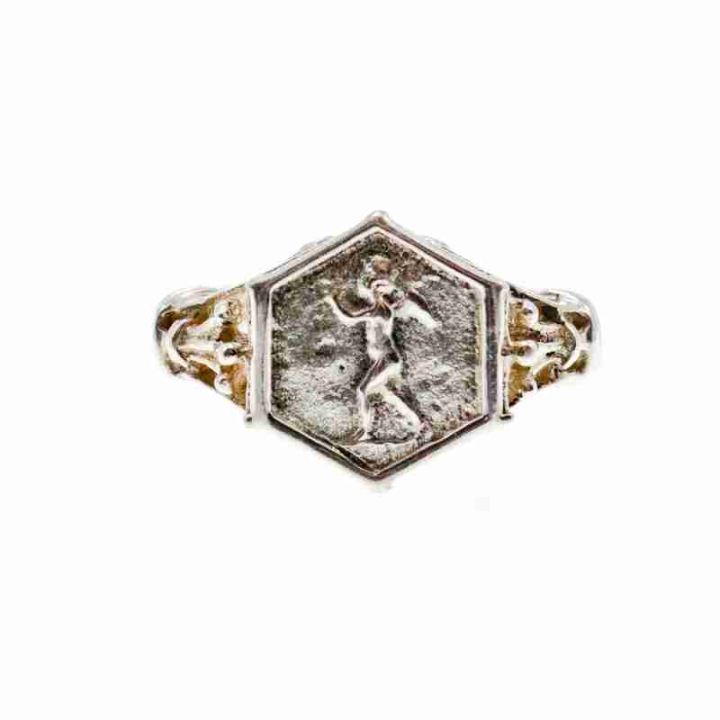 Sky Jewelry Серебряное винтажное кольцо  Ангел