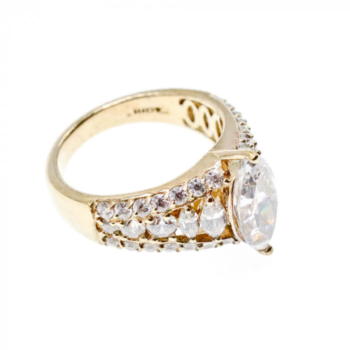 Sky Jewelry Серебряное кольцо в позолоте 925 проба с Фианитами