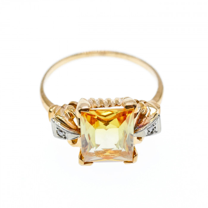 Sky Jewelry Золотое кольцо 10К (417 проба ) с желтым топазом и бриллиантами